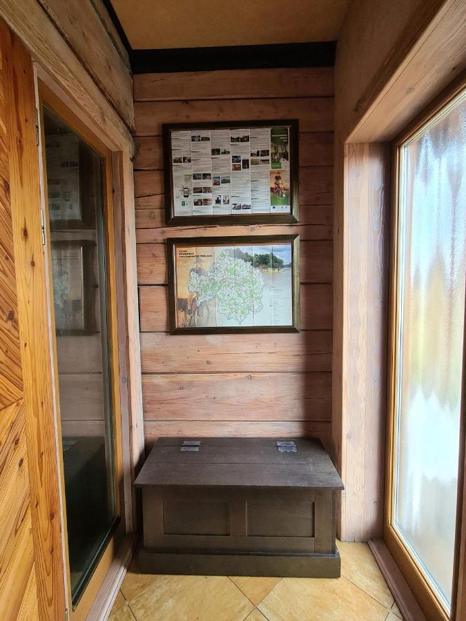 Dworek Ogrodniki, Caloroczny Dom Na Wylacznosc, Basen, Sauna, Las, Staw Rybny, Altana Grillowa, Ognisko, Pianino, Kominek, Piec Chlebowy, Duza Ogrodzona Posesja Tuczna Ngoại thất bức ảnh